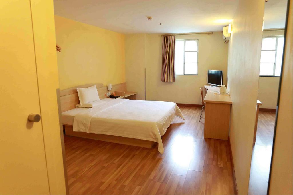 7Days Inn Haikou Hong Kong City Ruang foto